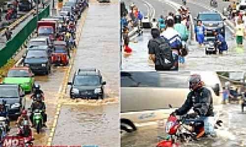 Motor Kebal Terhadap Hujan, Ada Cara Khusus!