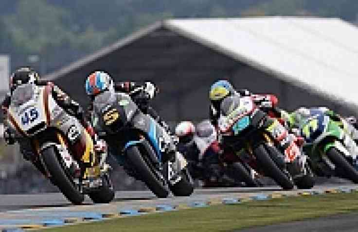 Banyak Pembalap Tumbang di Moto2 Catalunya