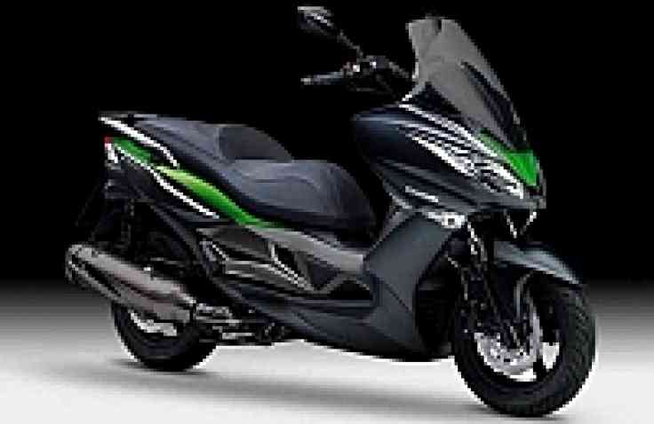 Yuk, Lihat Spek Lengkap Skutik Kawasaki J300