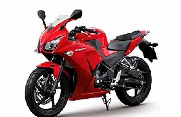 Harga All New Honda CBR250R Versi Standar Jadi 46,8 Juta!