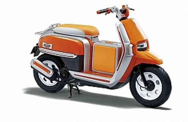 Suzuki Hustler Scoot, Si Kecil Berbagasi Lapang