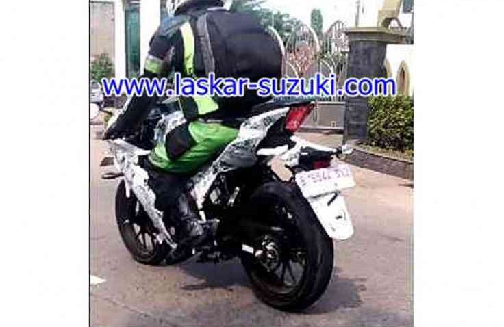 Suzuki Berfairing Gentayangan di Jalan, GSX-R250 kah ?