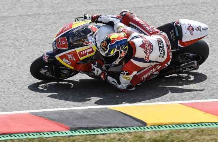 Kualifikasi Moto2 Jerman, Kendala Pada Ban