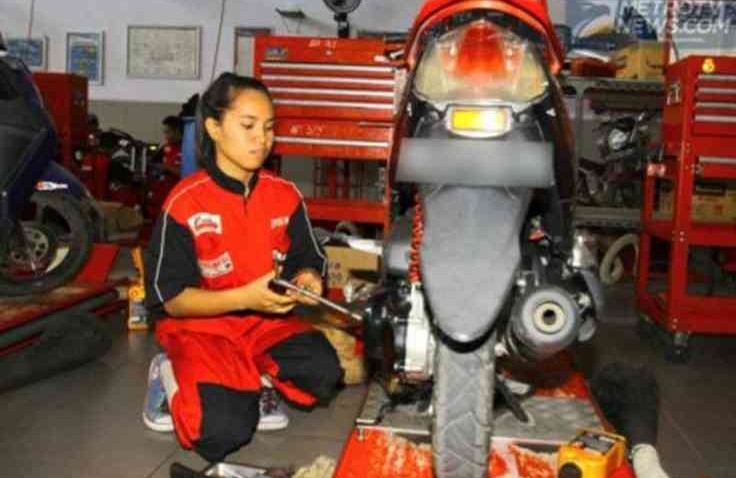 Tips Merawat Mesin Motor Supaya Tetap Awet dan Prima