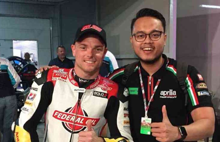 Perwakilan Federal Lubricants Beri Dukungan Langsung Kepada Sam Lowes