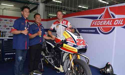 Sehari Jadi Mekanik Federal Oil Gresini Moto2, Begini  Kata Dua Mekanik Asal Bali