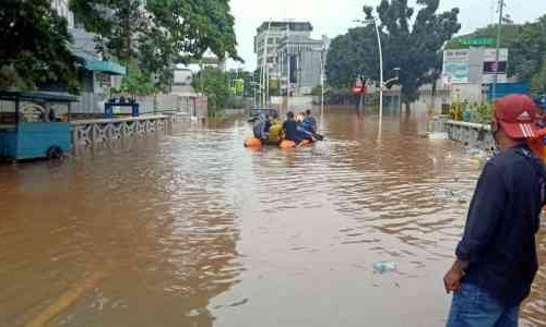 Waspada Penyakit Setelah Banjir, Begini Solusi untuk Mengatasinya